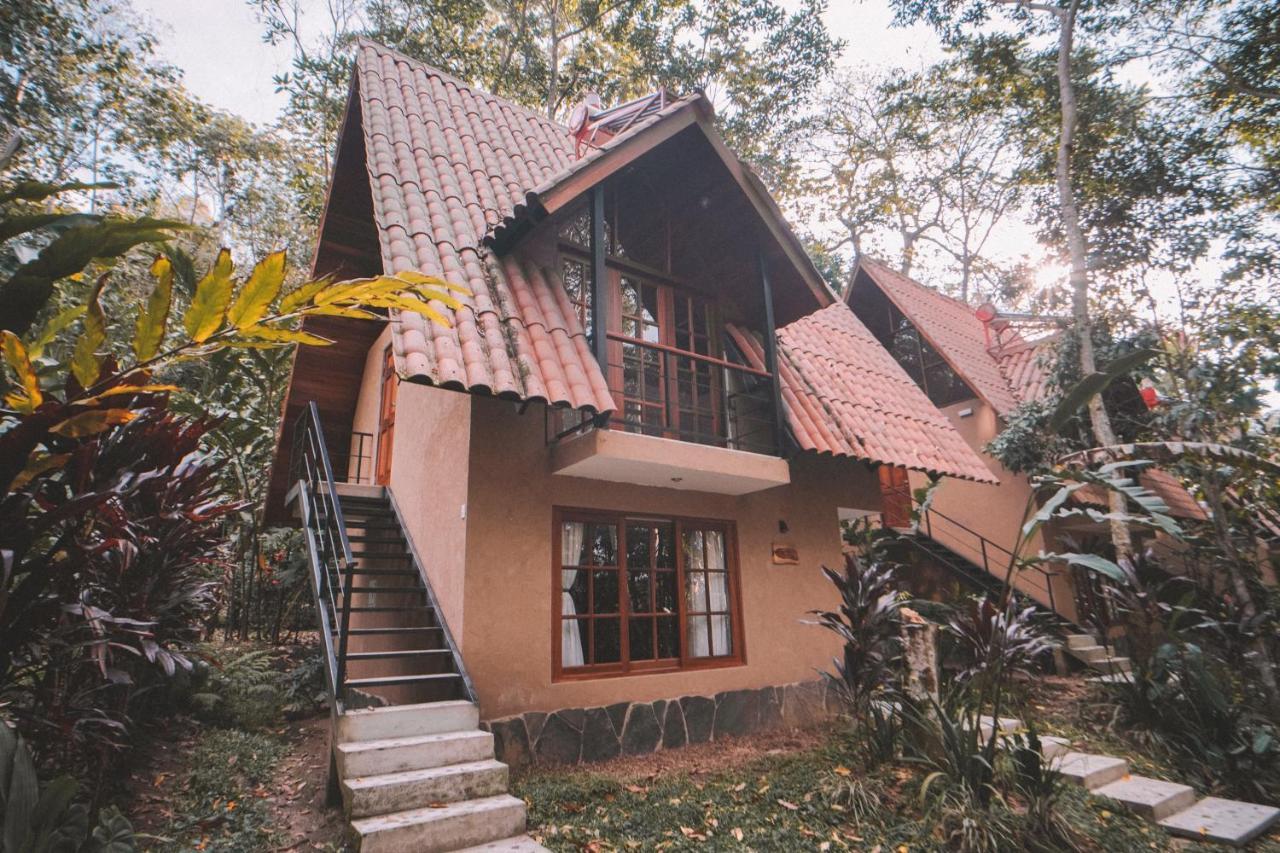 Kantu Garden Lodge Мойобамба Екстериор снимка