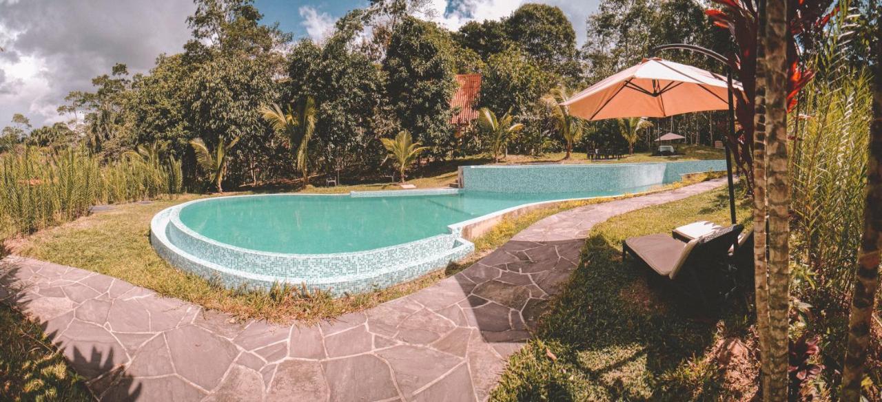 Kantu Garden Lodge Мойобамба Екстериор снимка