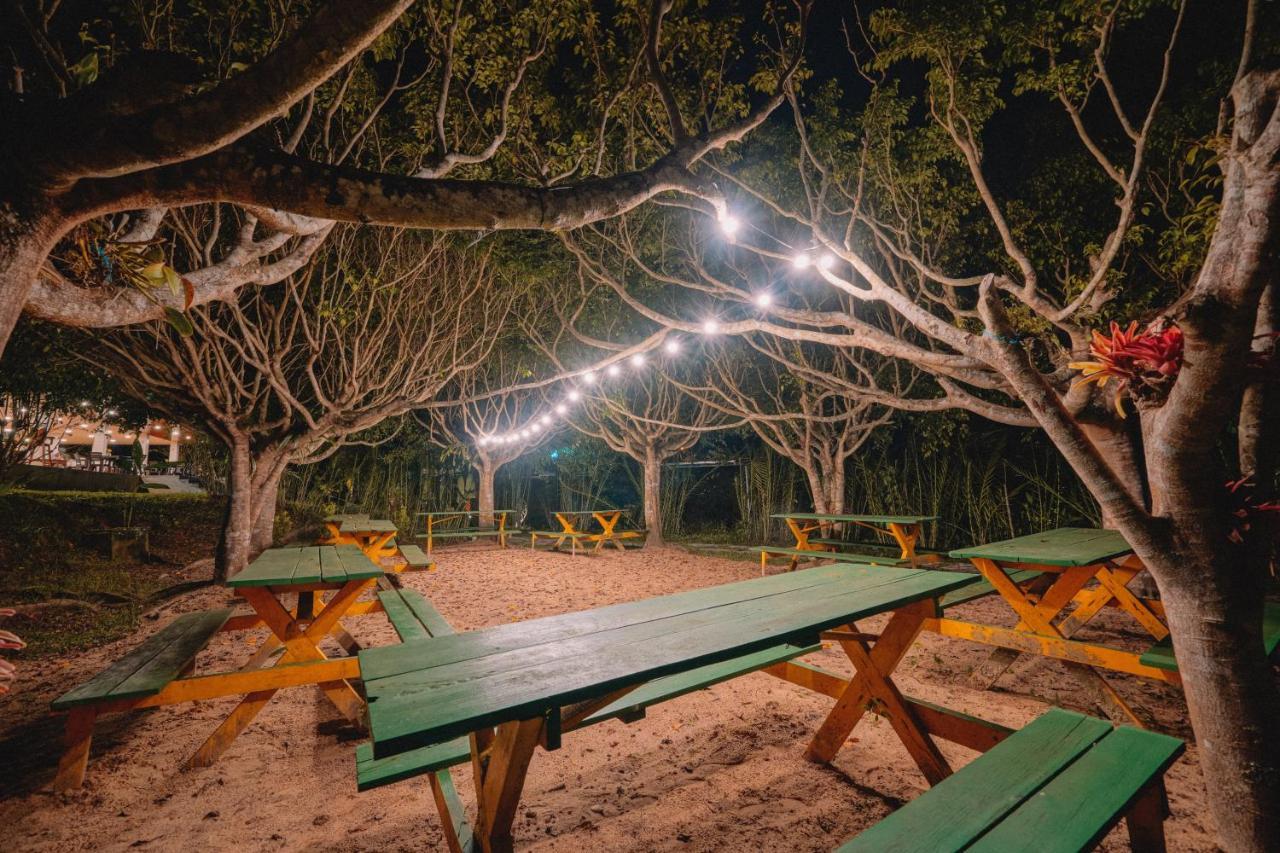 Kantu Garden Lodge Мойобамба Екстериор снимка